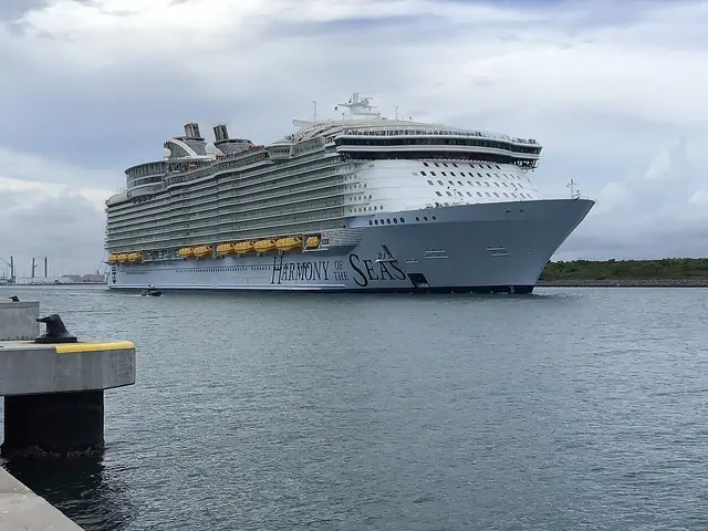 Harmony of the Seas navegando