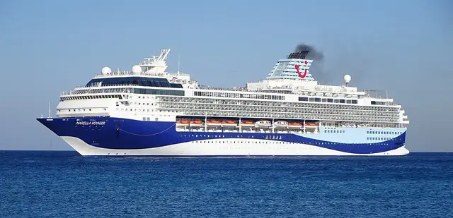 Marella Voyager navegando