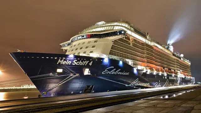 Mein Schiff 4 navegando