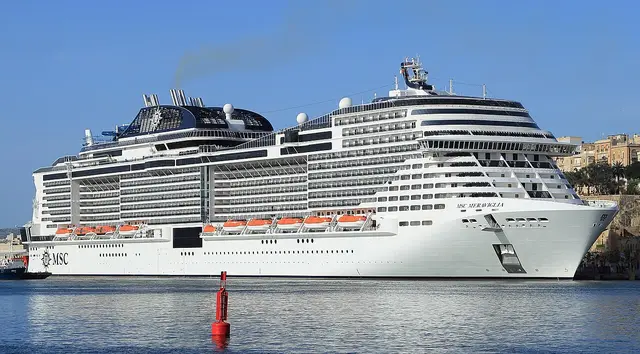 MSC Meraviglia navegando