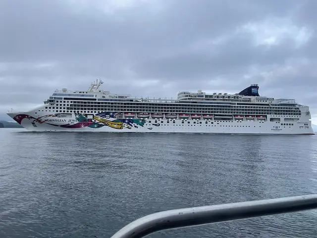 Norwegian Jewel navegando