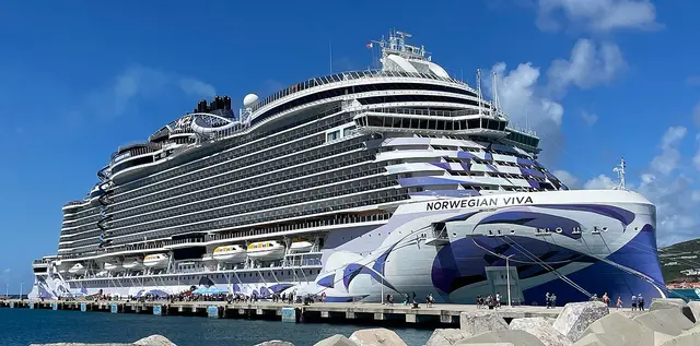 Norwegian Viva navegando